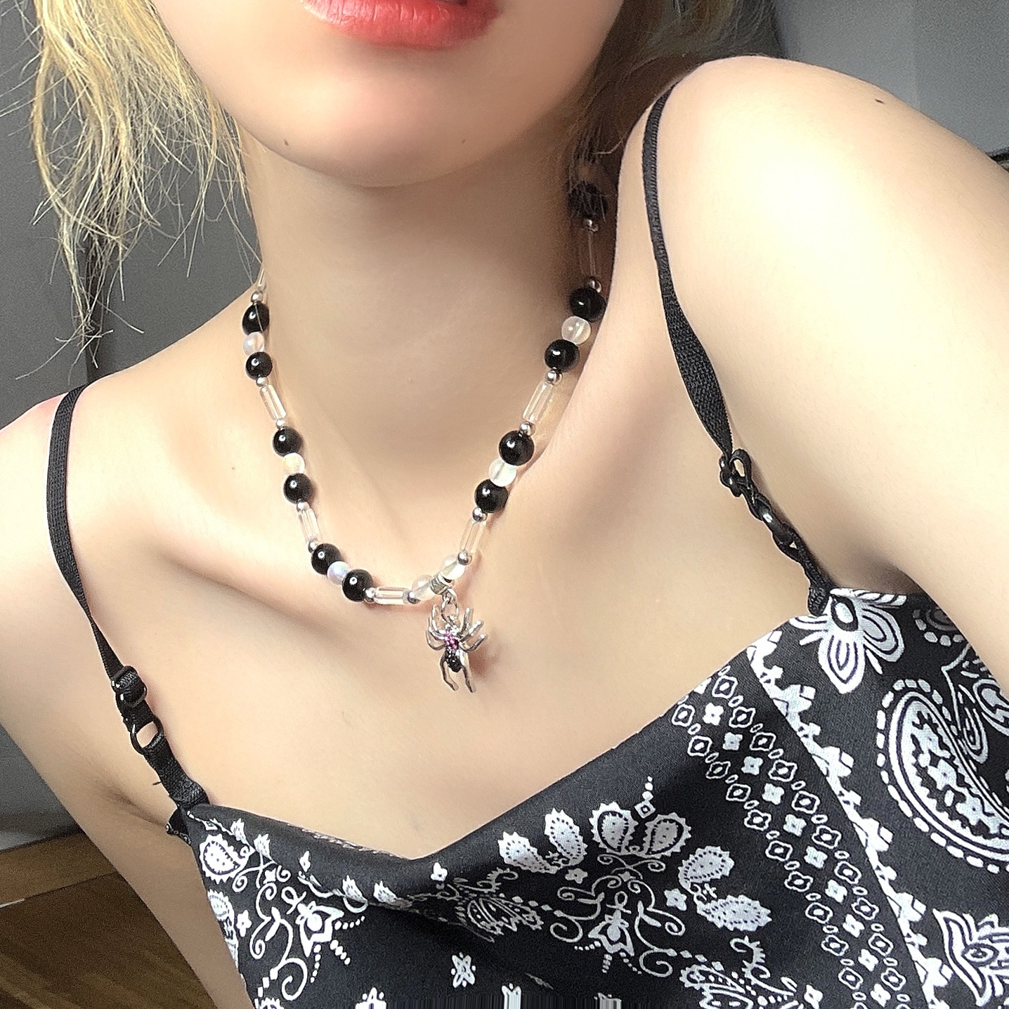 Gothic Vintage Y2K Red Glass H - Women'S Accessories In The 90S ulasan dan harga