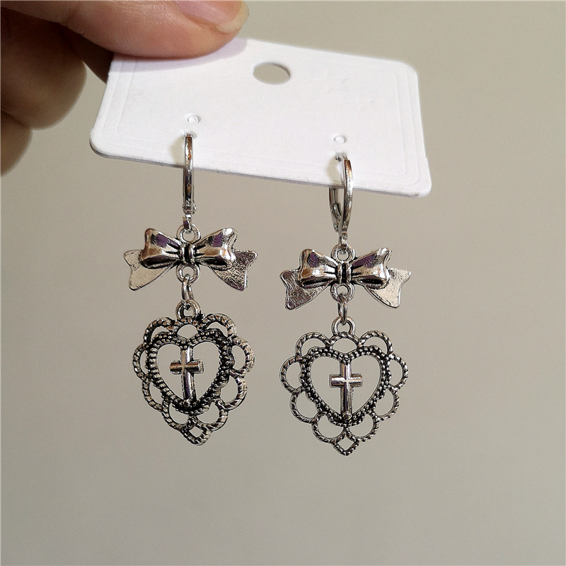 Gothic Vintage Love Heart Cros - Women'S Accessories In The 90S ulasan dan harga
