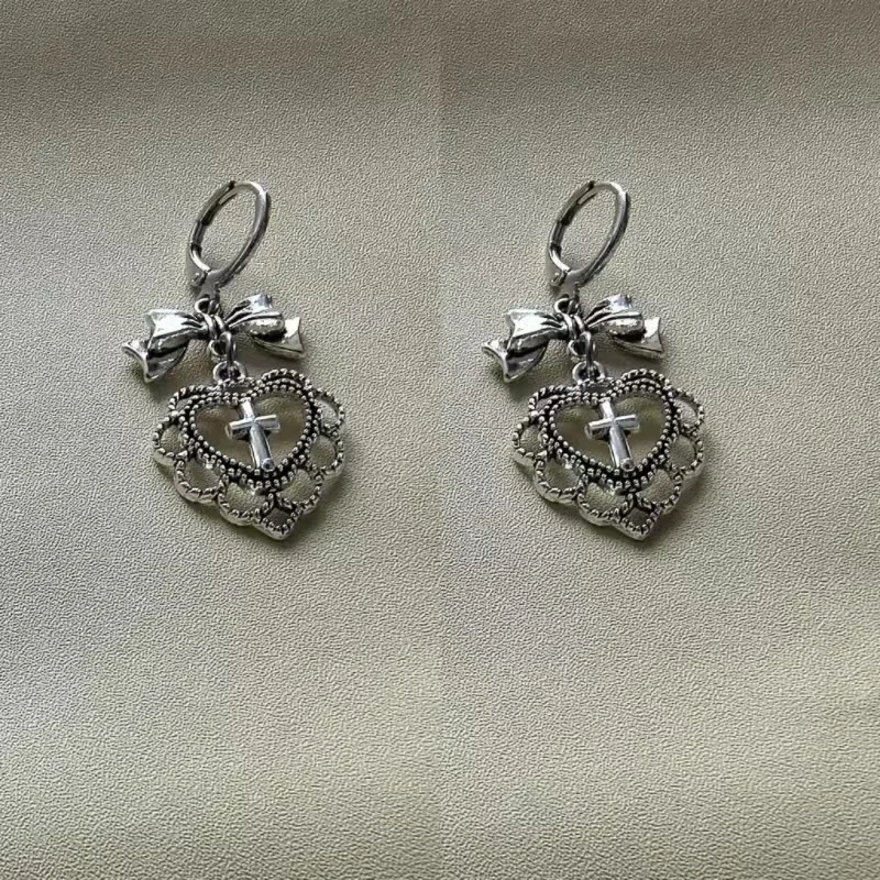 Gothic Vintage Love Heart Cros - Women'S Accessories In The 90S ulasan dan harga